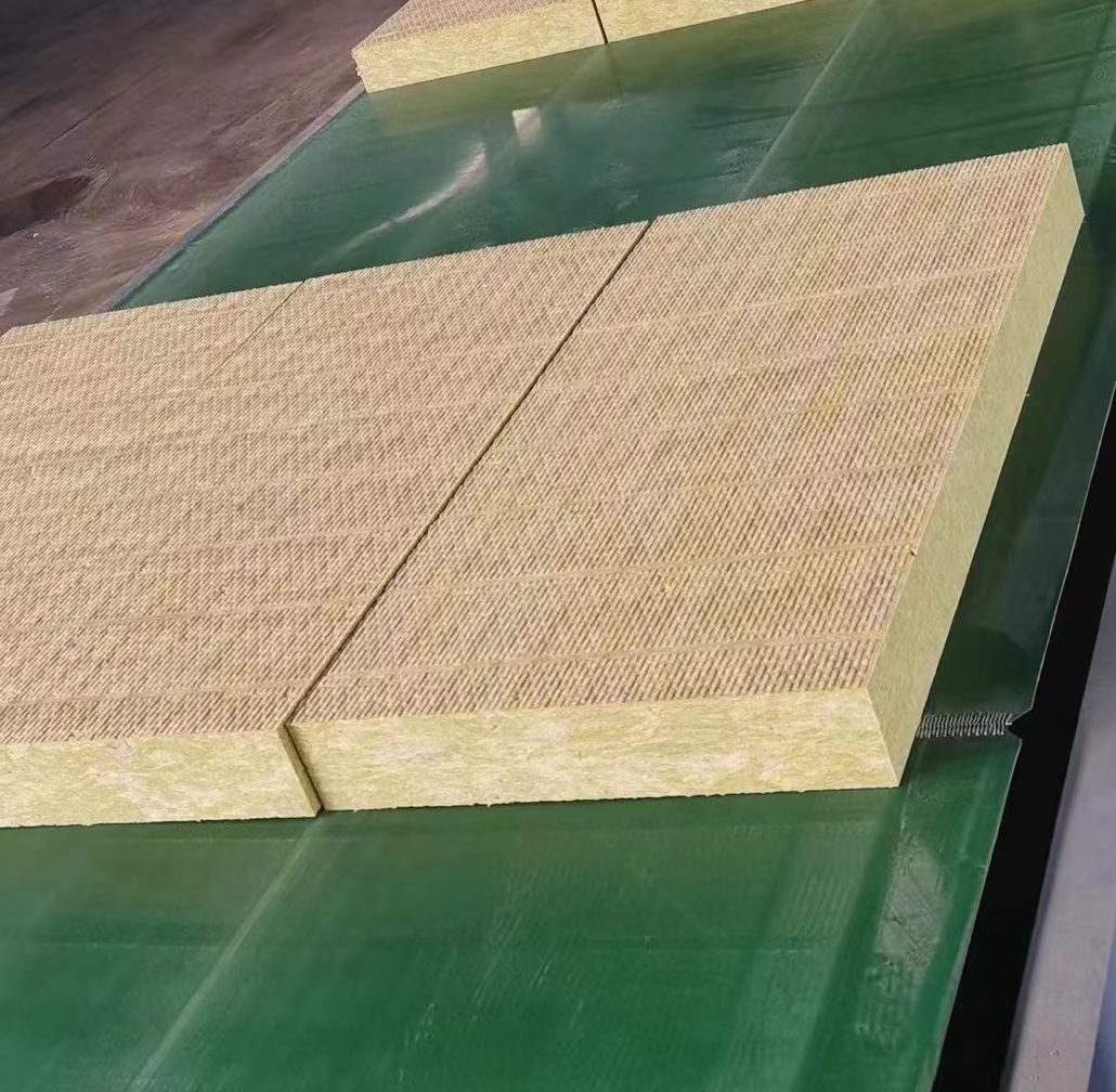 保温隔音岩棉板