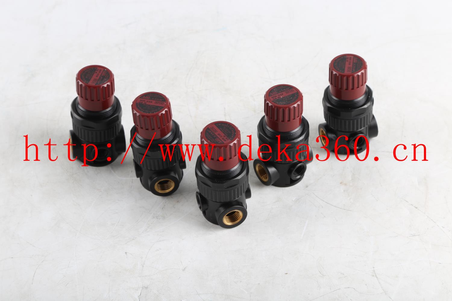 意大利AIRCOMP调节器MR 1/4 038 08R