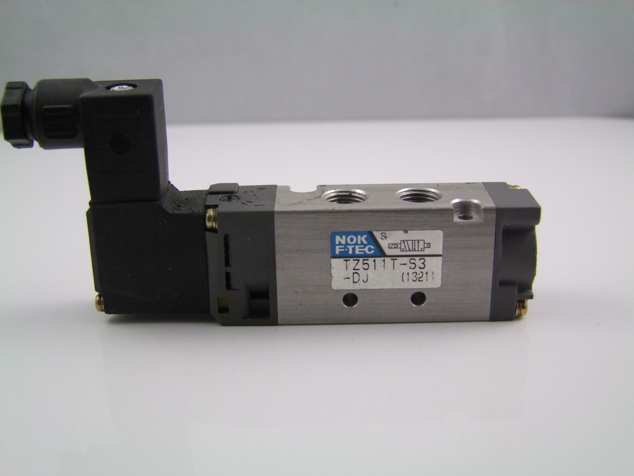 NEW-ERA电磁阀TZ511T-S3-DJ（已停产）