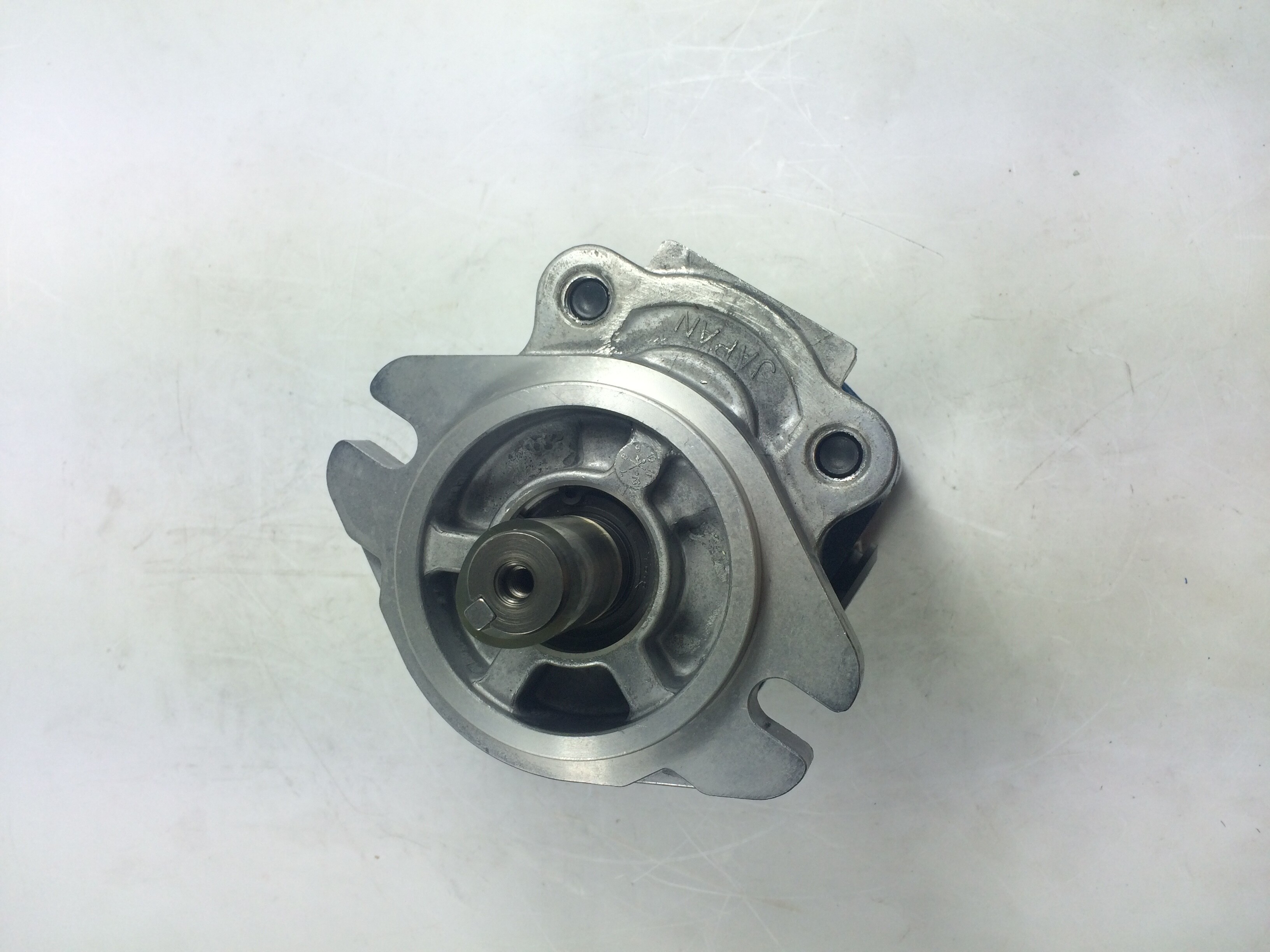 日本NIHON SPINDLE齿轮泵PHB25RA11