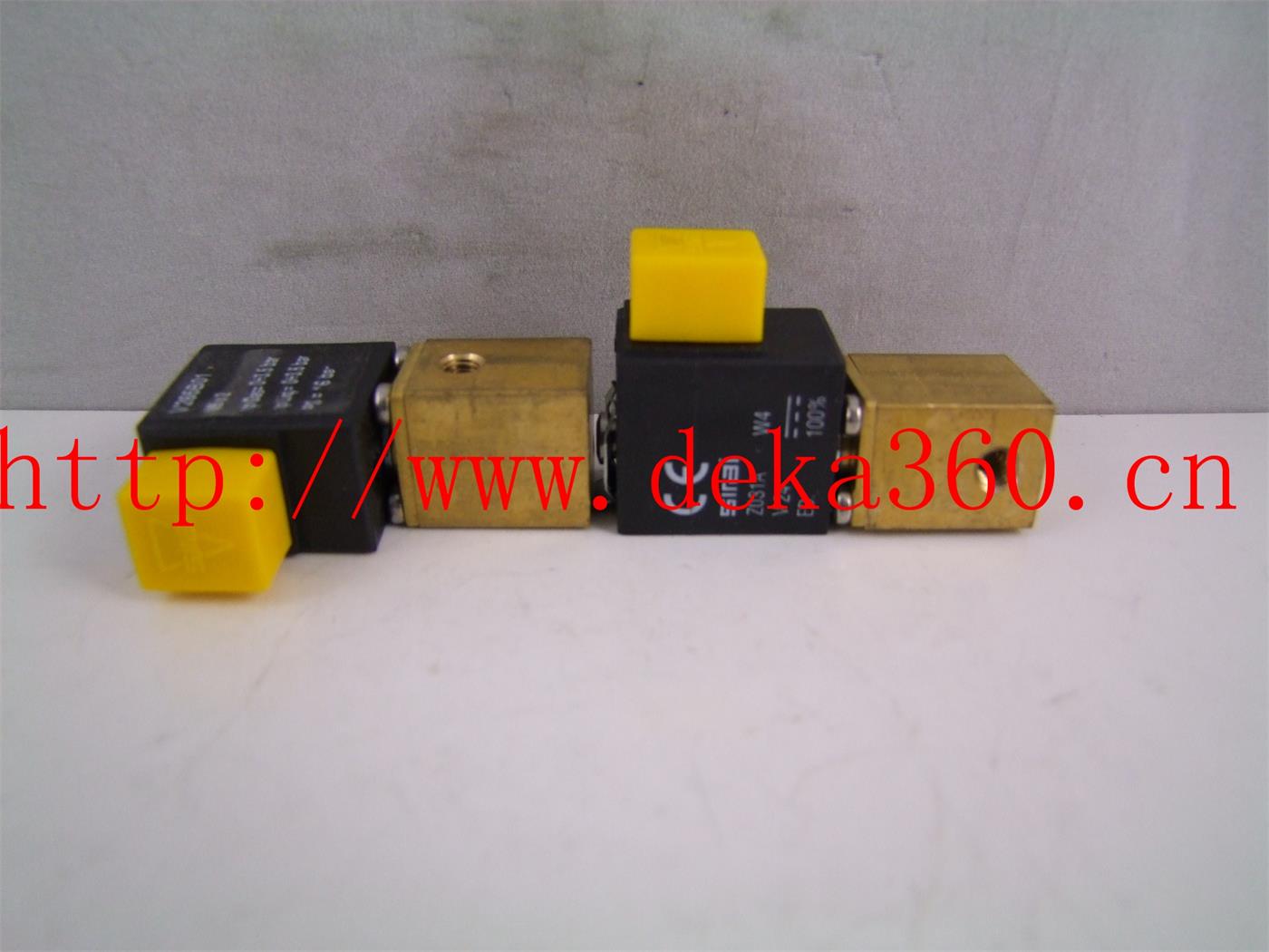 意大利SIRAI电磁阀V265B01-Z031A M5*2 24VDC