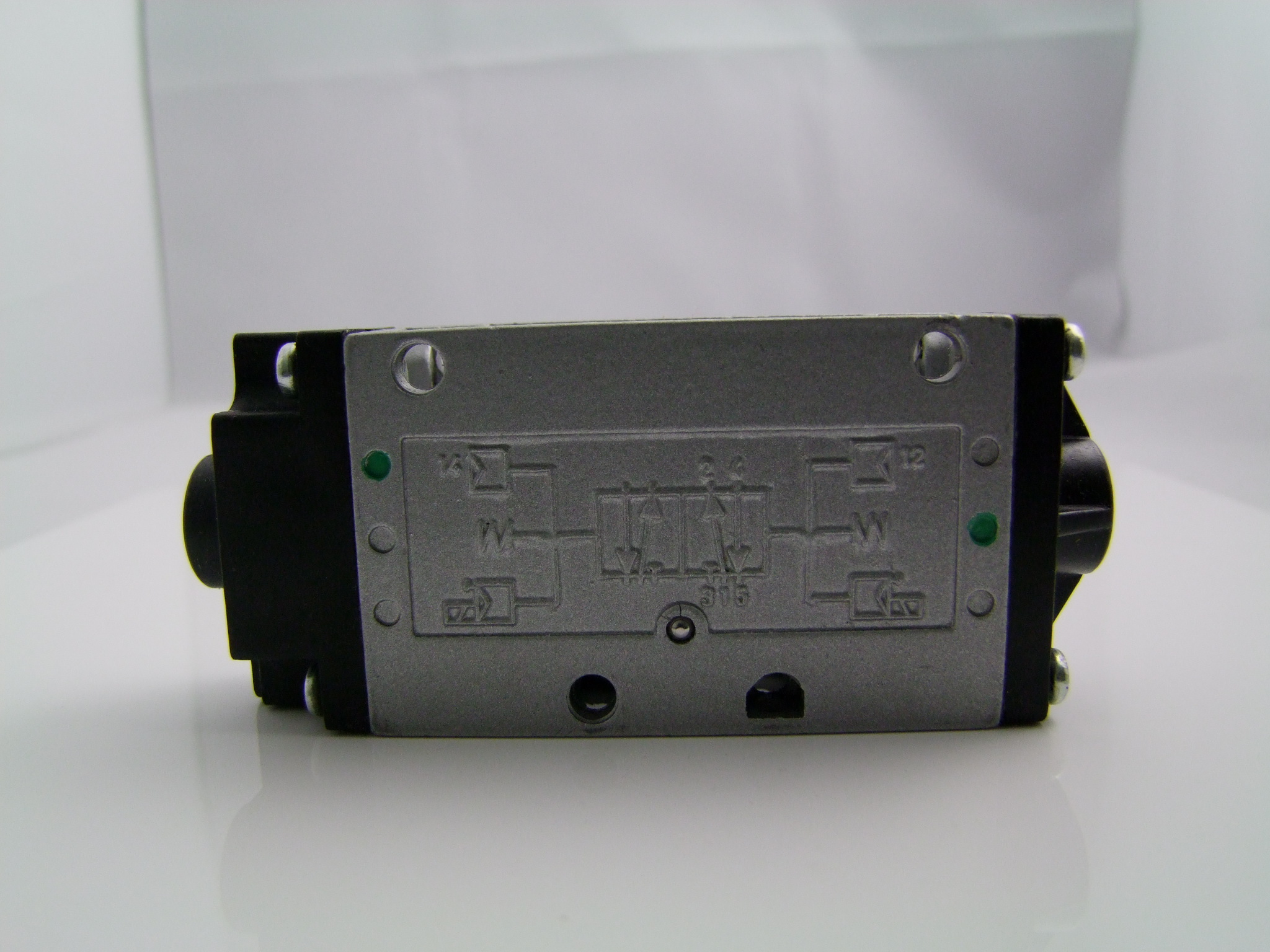 UNIVER气控阀AC-8100