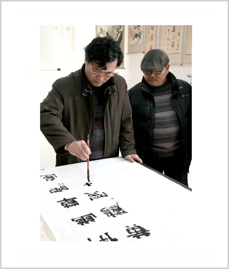 <span style="color:#434343;">姜涛</span>