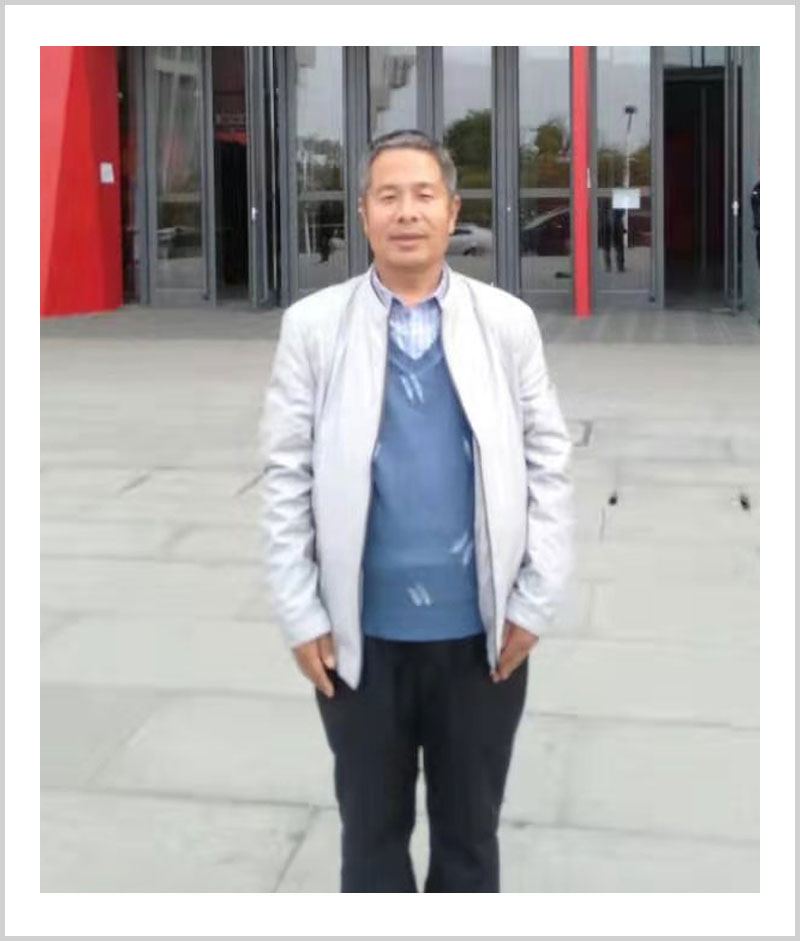 <span>孟庆方</span>