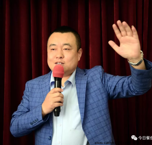 李志龙