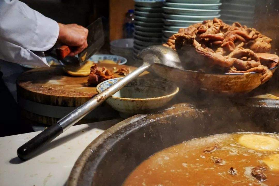 如何解决新调的老卤药料味太浓，香味不足的问题