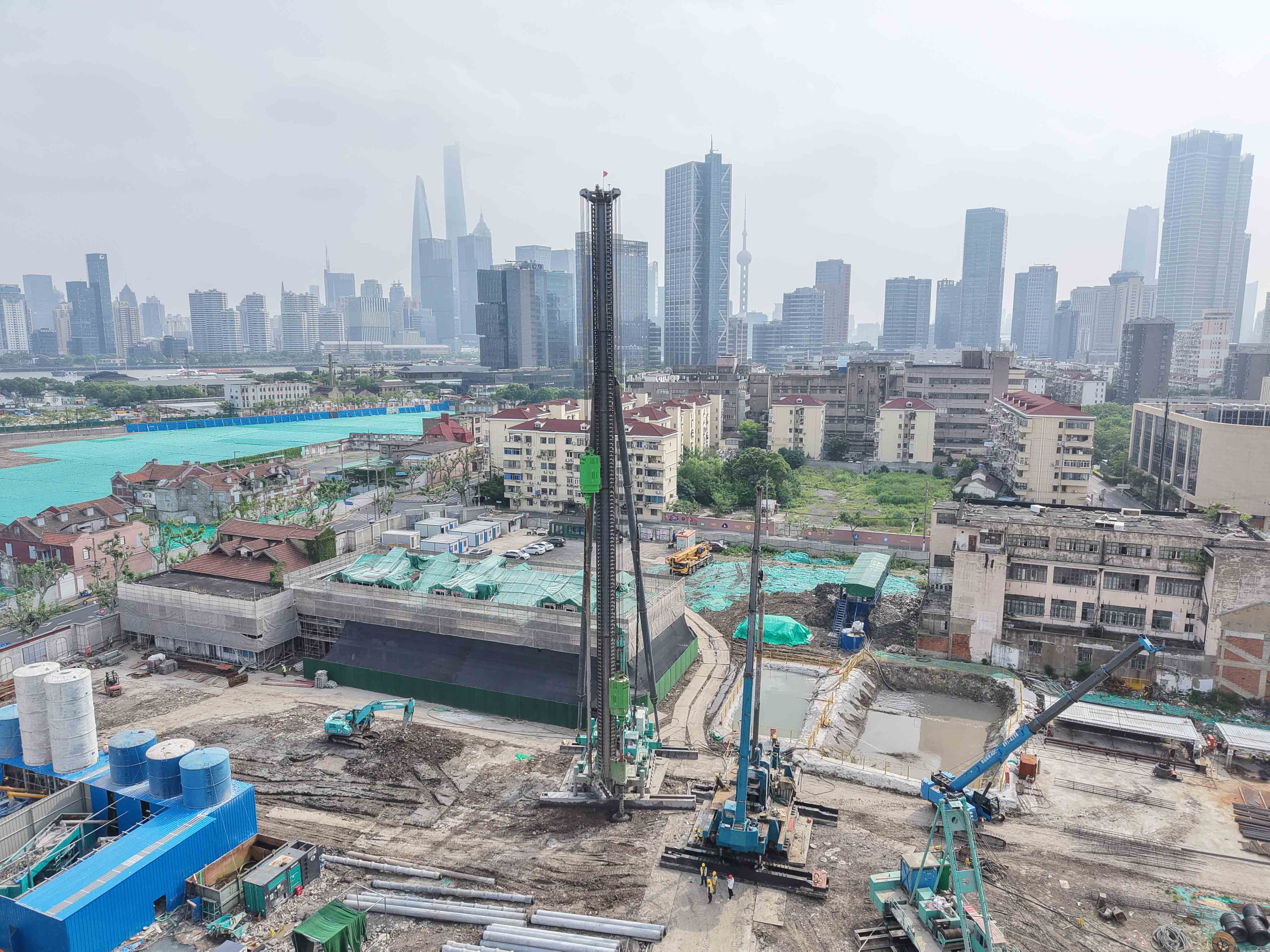上工機械“綠色植樁設備”，百年工業歷史文物建筑的保護神！