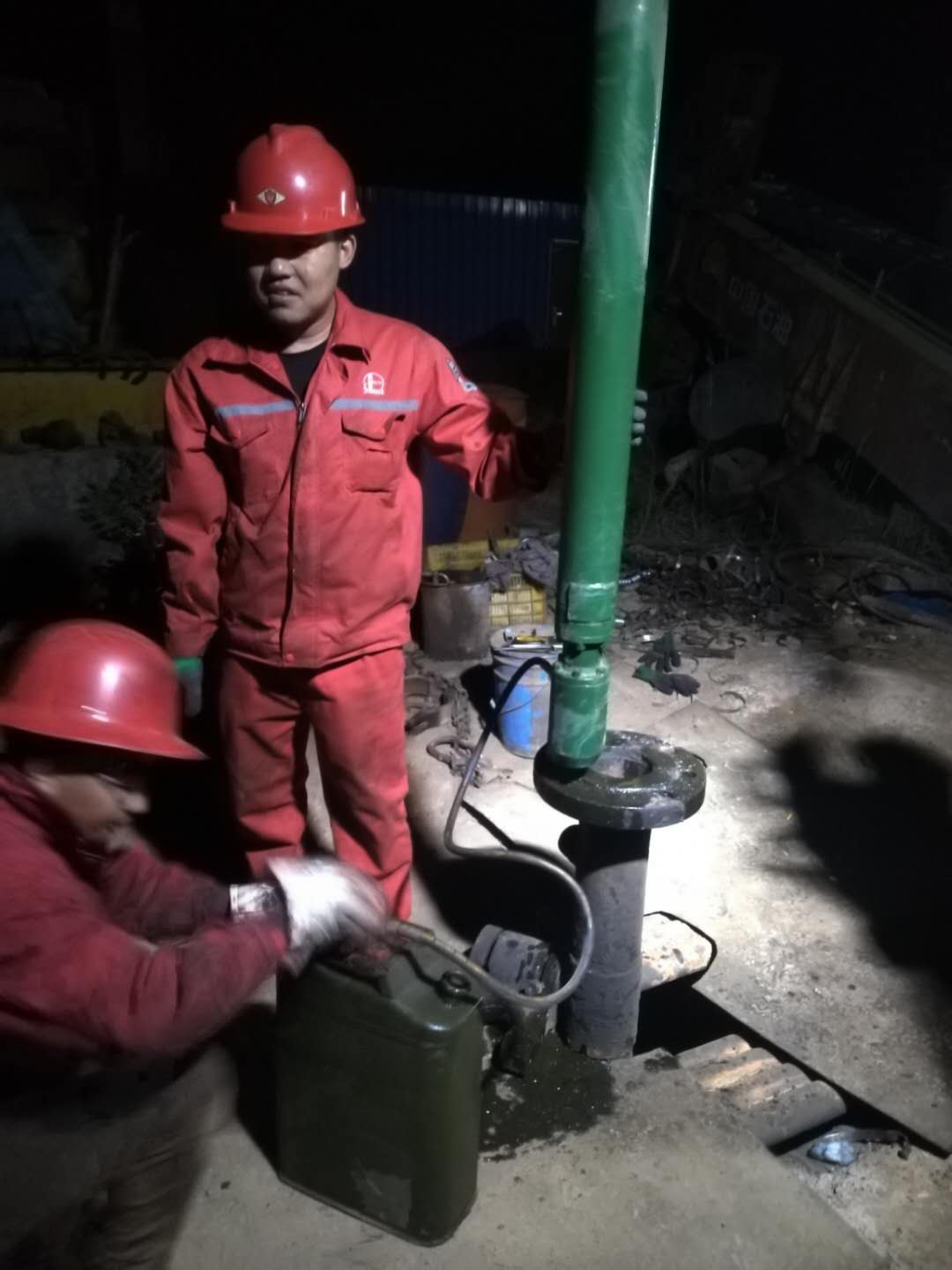 西北市场小排量油井施工现场