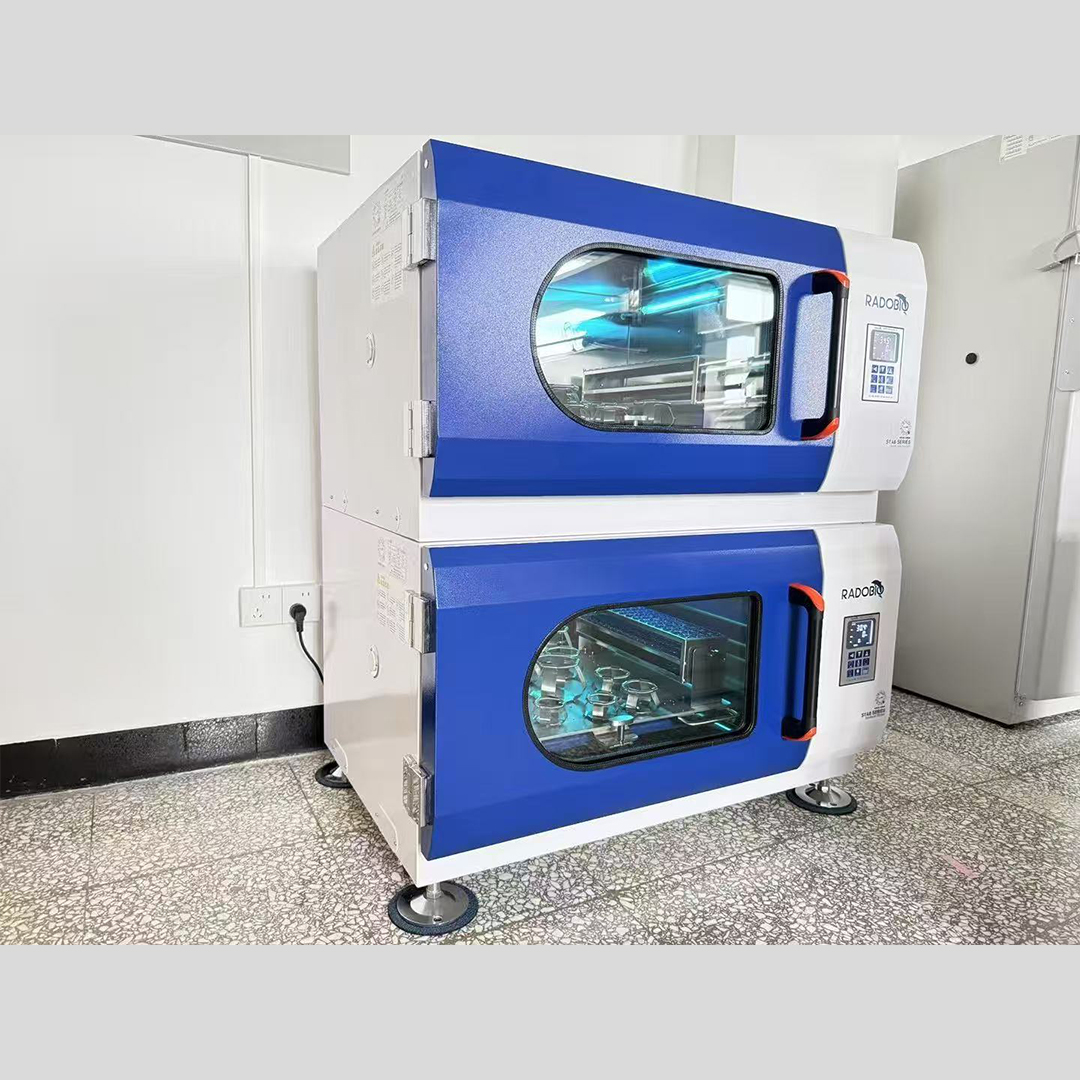 Herocell 180 二氧化碳培养箱+Stab S2 全温振荡培养箱 | 北京大学