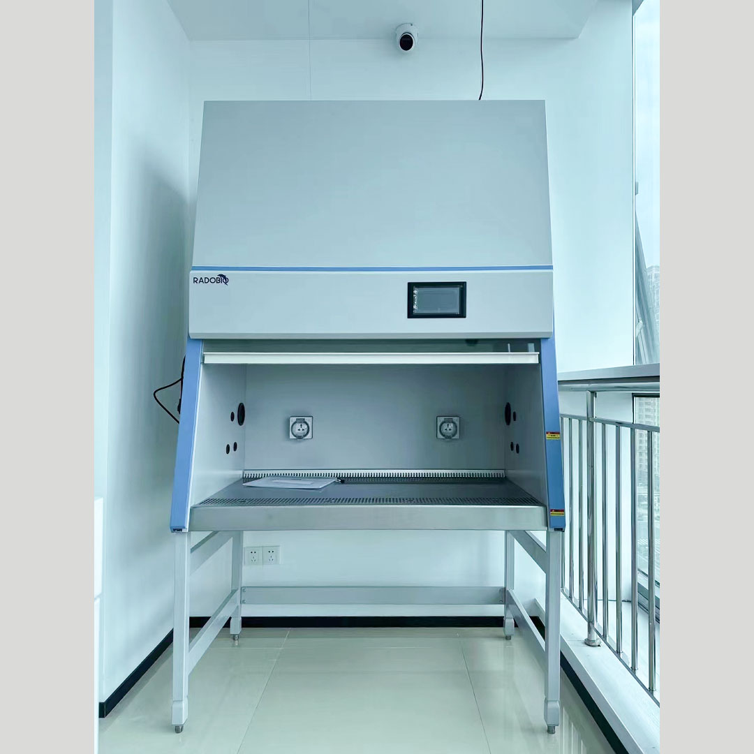 AirSafe 1800 生物安全柜 | 南京大学现代生物研究院