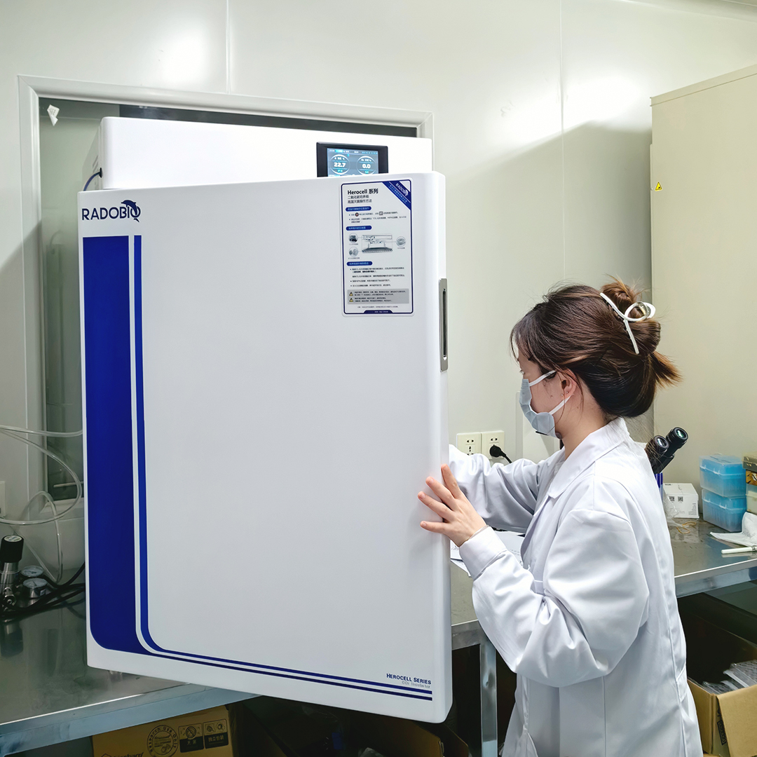 Herocell 180 二氧化碳培养箱 | 湖北医药学院 