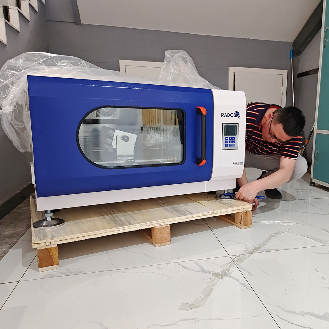 Stab S2 小容量可叠加全温振荡培养箱 | 武汉大学基础医学院