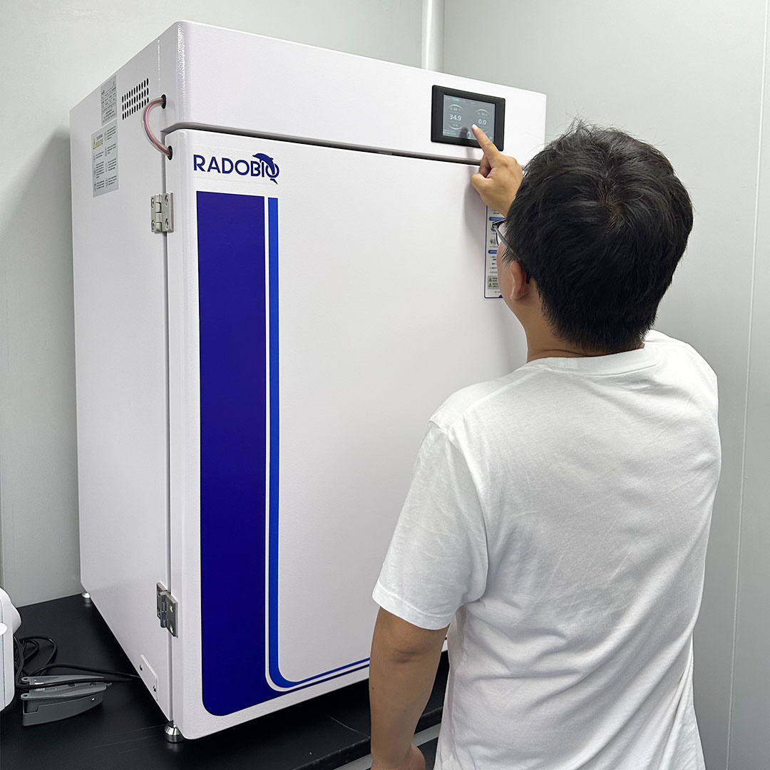 Herocell 180 二氧化碳培养箱  | 武汉大学