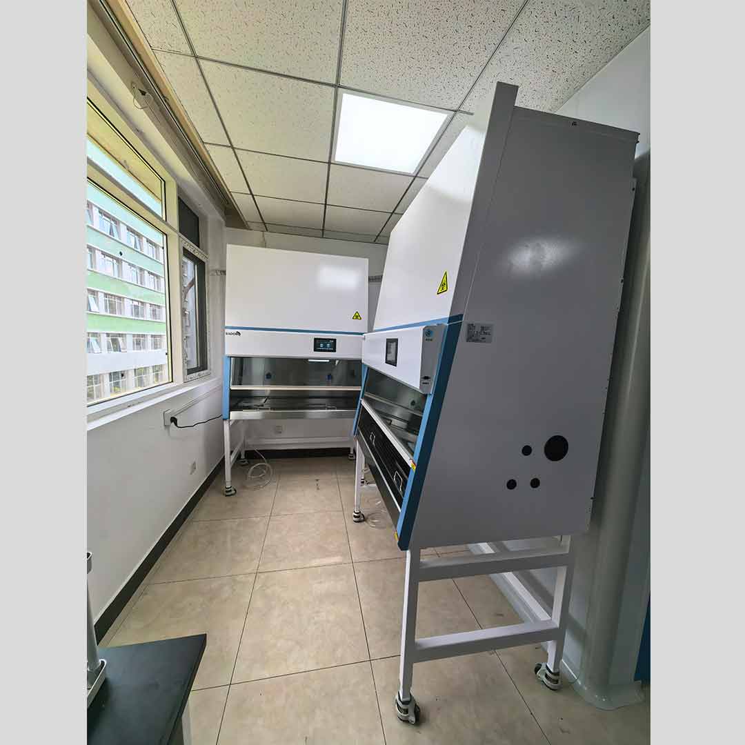 AirSafe 1300A2 生物安全柜 | 华中科技大学