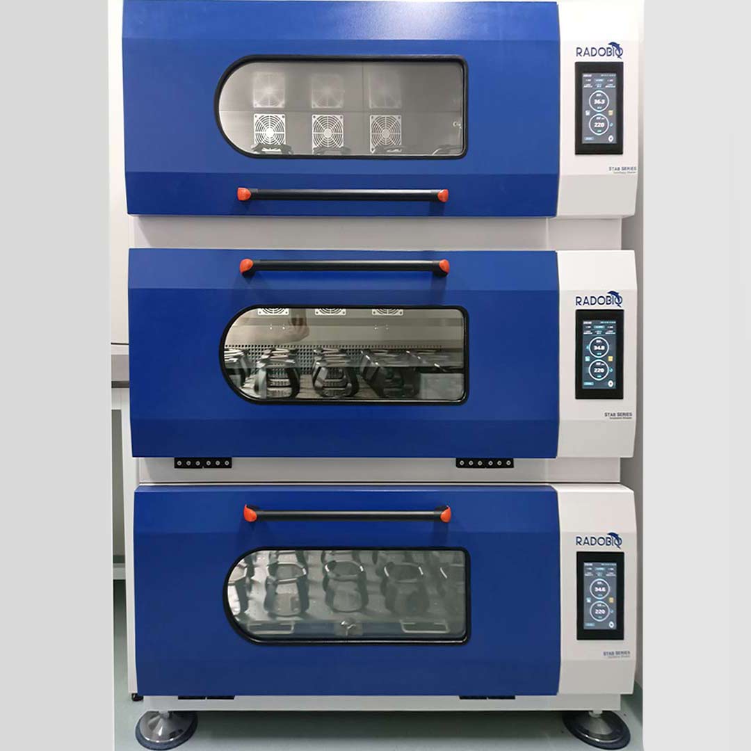 Stab M1T 可叠加全温振荡培养箱 | 国家感染性疾病临床医学研究院