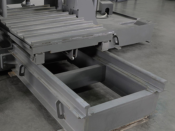 龙门带锯床大幅面金属材料高效切割的解决方案