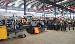 <div style="text-align:center;">
	<span style="font-size:14px;font-family:Microsoft YaHei;">锯床半成品区</span>
</div>