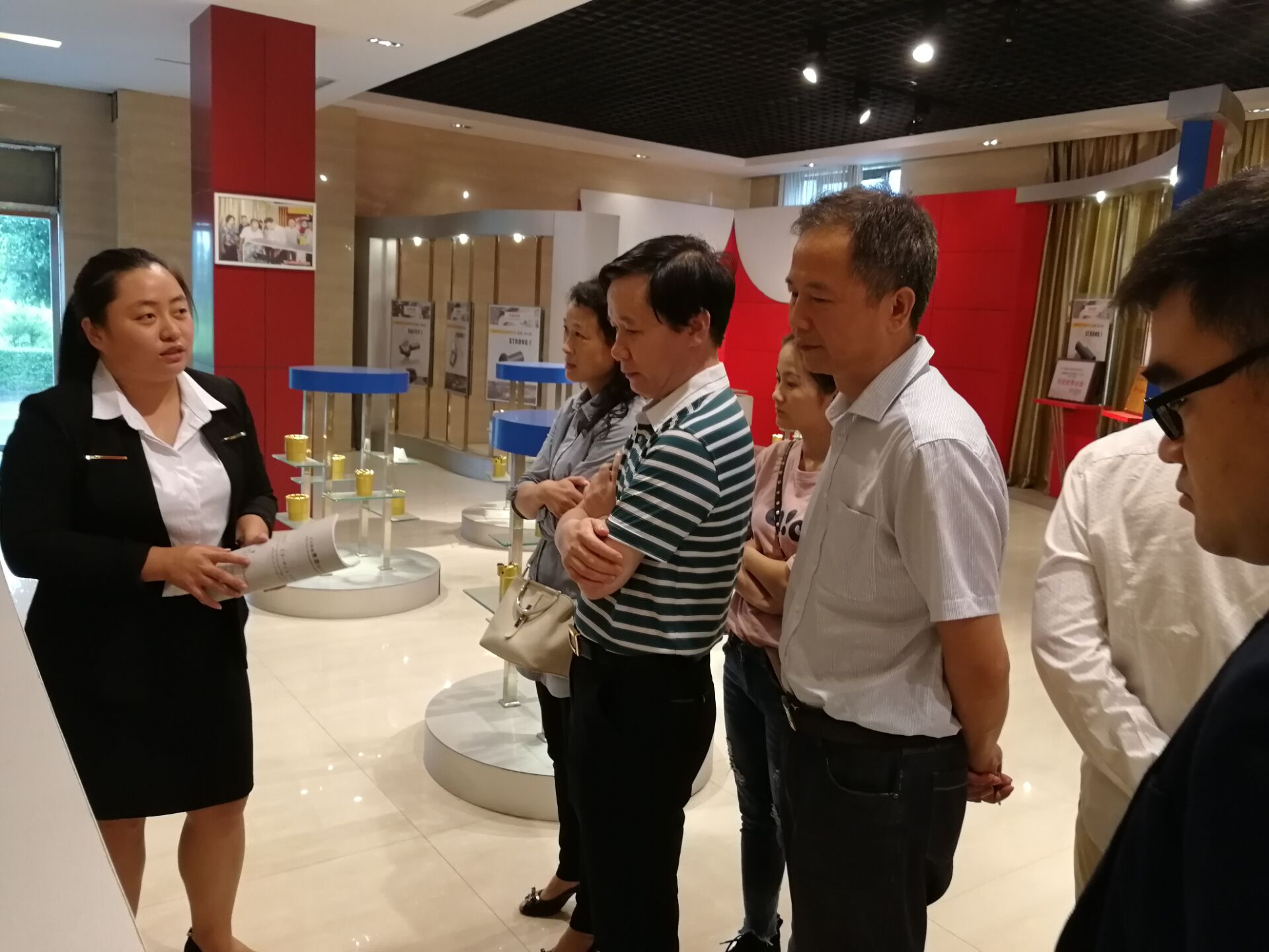 省发改委领导一行莅临参观指导