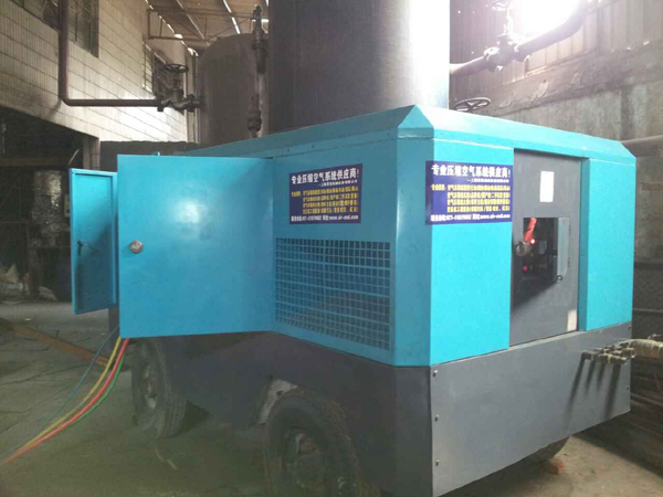 埃尔曼PESG825移动式空压机租赁:橡胶工厂降本增效