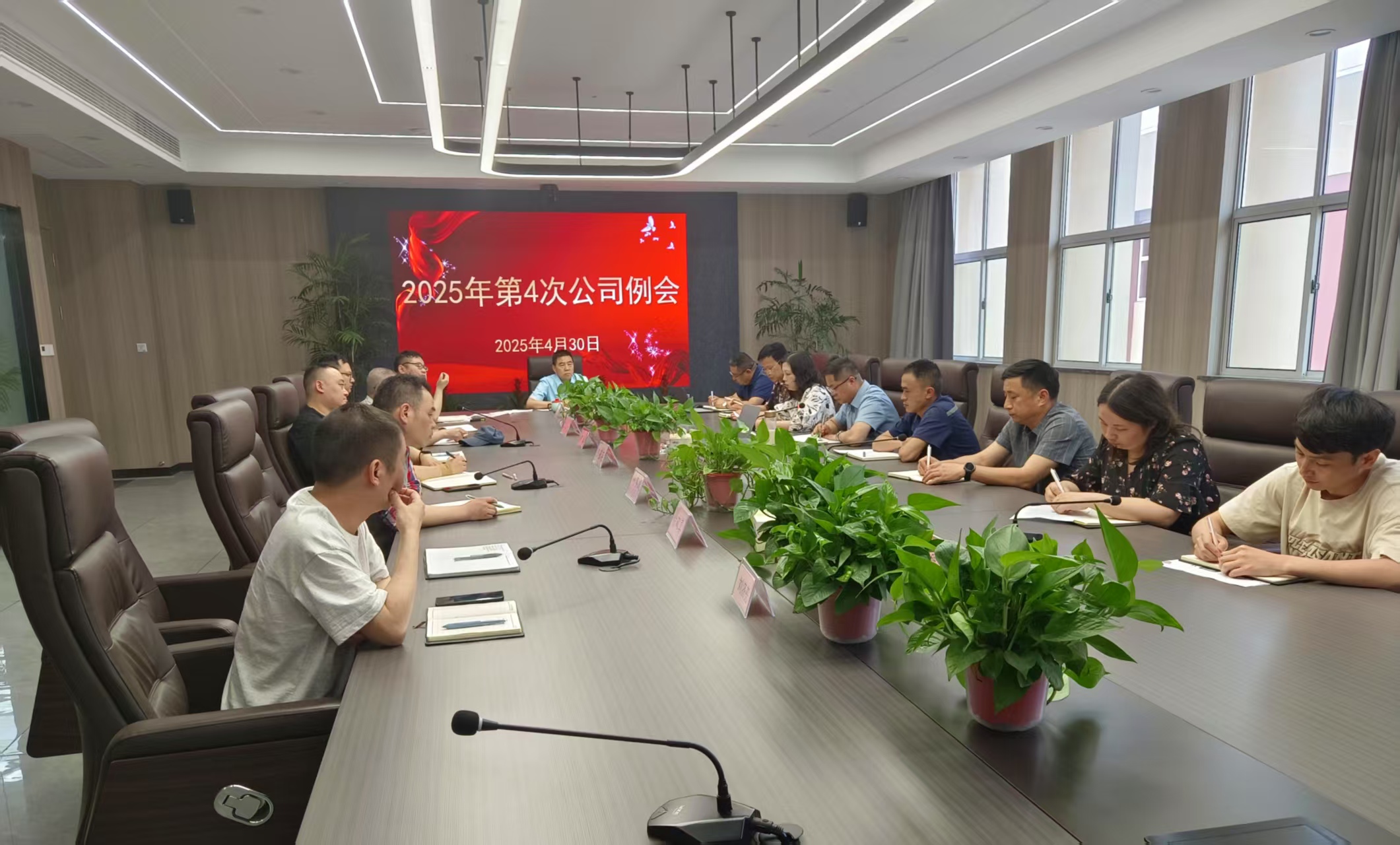从“打工人”到“当家人”：总经理号召全员迎战市场攻坚期