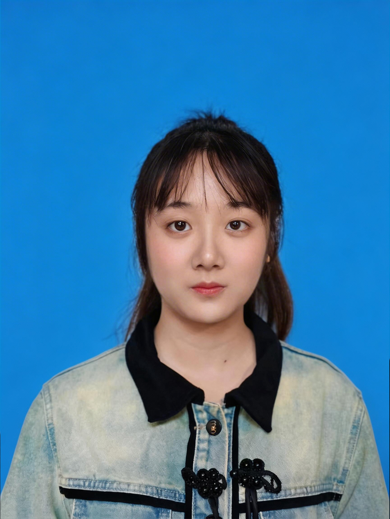 优秀班主任：李冰燕