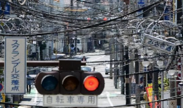 日本专家：搞不懂中国，不用电线杆，非要多花钱铺地下电缆
