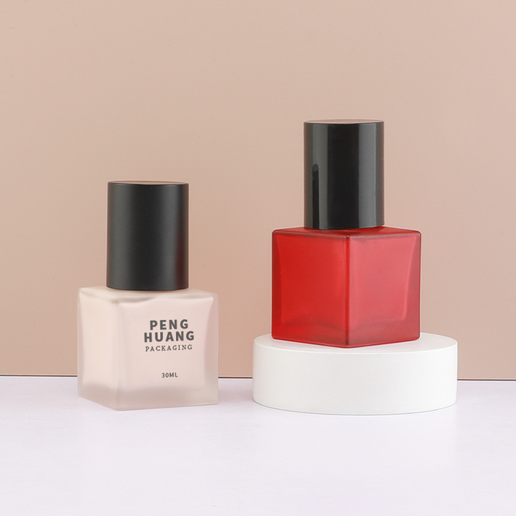 30ml四方形粉底液瓶 玻璃厚底按壓泵乳液瓶 隔離霜BB霜包材瓶批發(fā) 編