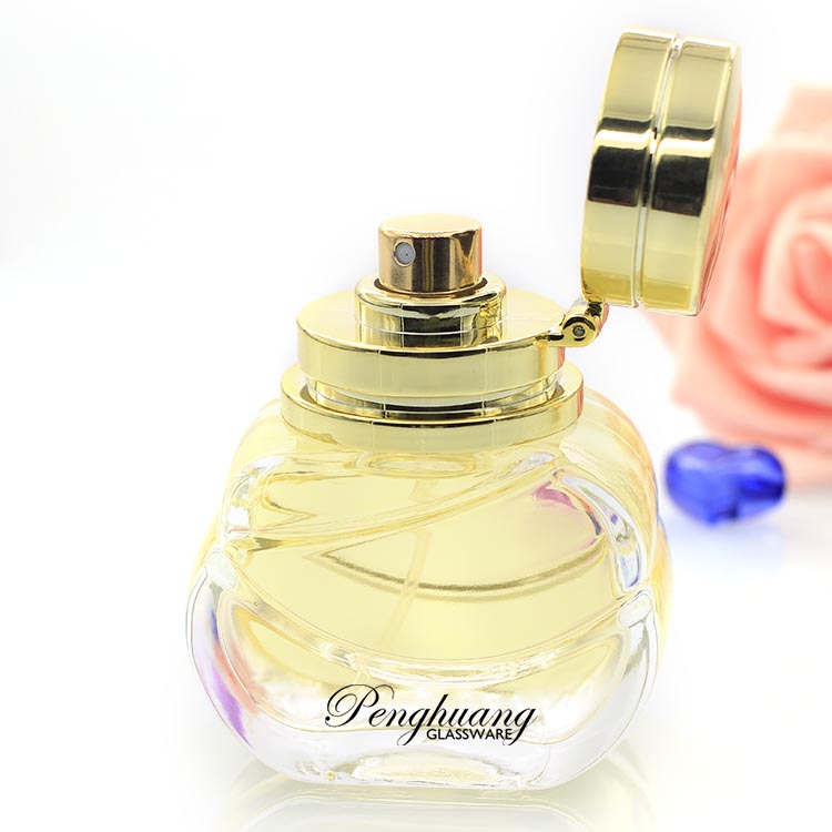 30ml 新款設計配套香水瓶 瓶身扁圓形香水瓶配連體翻蓋