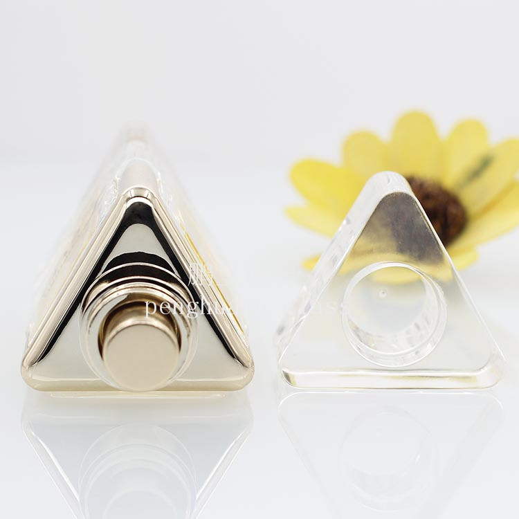 30ml 新款三角型鑲嵌邊香水瓶配齊肩三角形亞克力蓋子