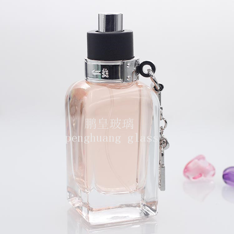 50ml 新款方形香水瓶配新穎設計連體旋轉蓋子噴頭 佩飾配套出廠