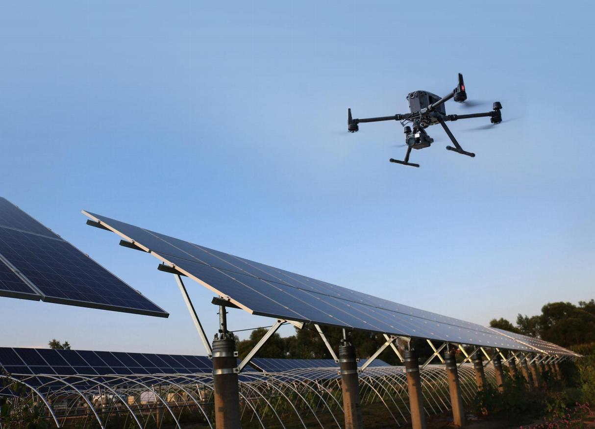 光伏电站EL巡检⽆⼈机解决方案