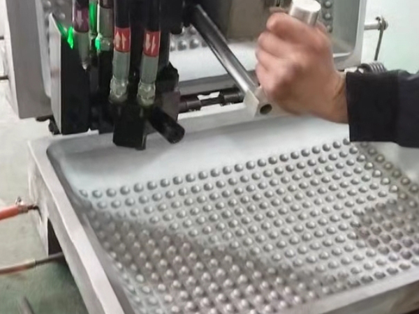 记忆枕高压发泡机的优势与特点