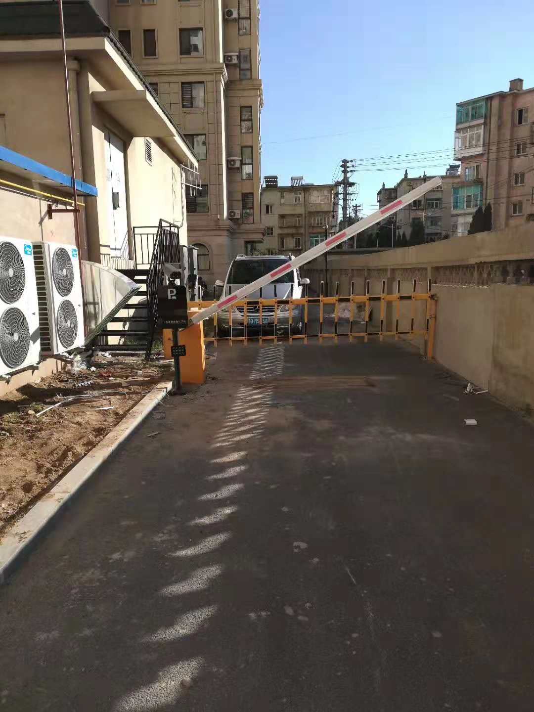 停车场设施施工