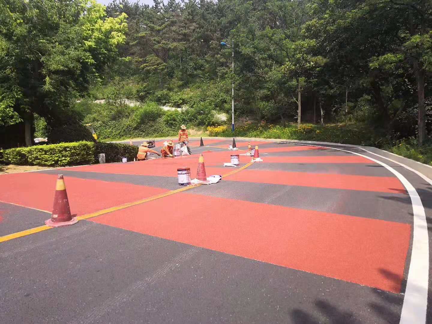 防滑路面施工