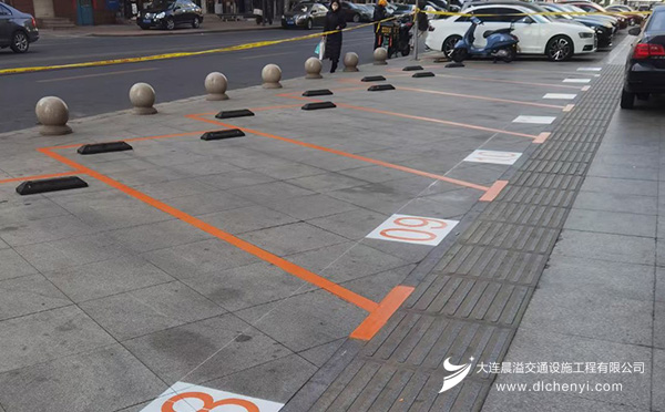 大连医院道路划线