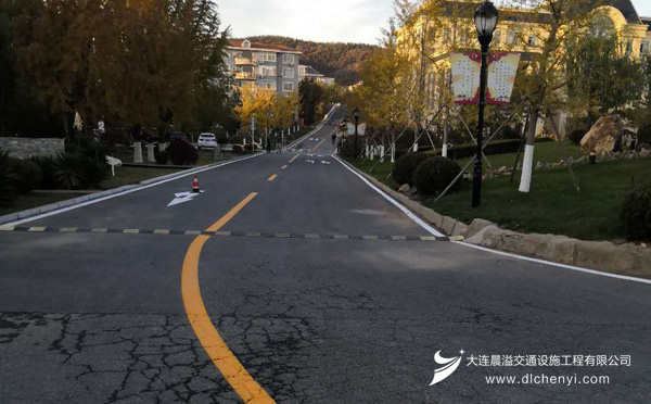大连道路划线工程案例