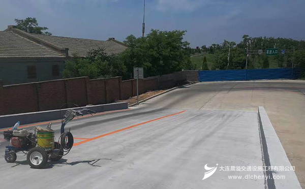 大连道路划线