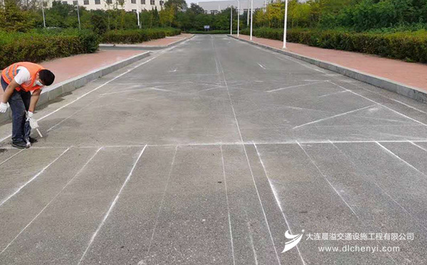 大连道路划线