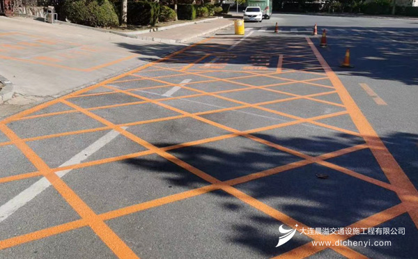大连开发区道路划线