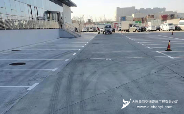 大连开发区道路划线