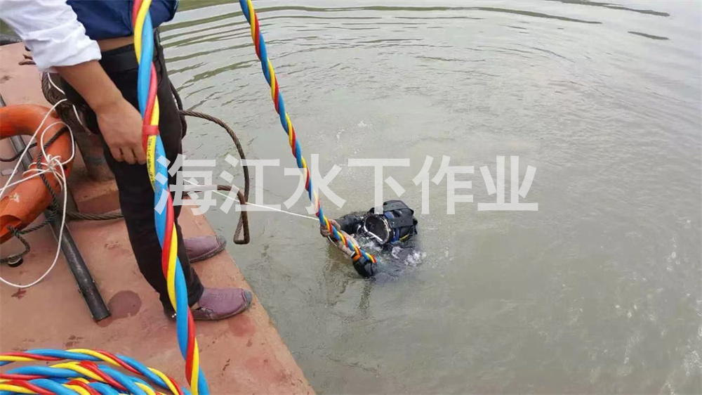 挖石船挖斗切割
