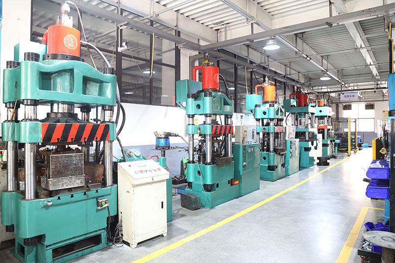 <span>生产车间</span>