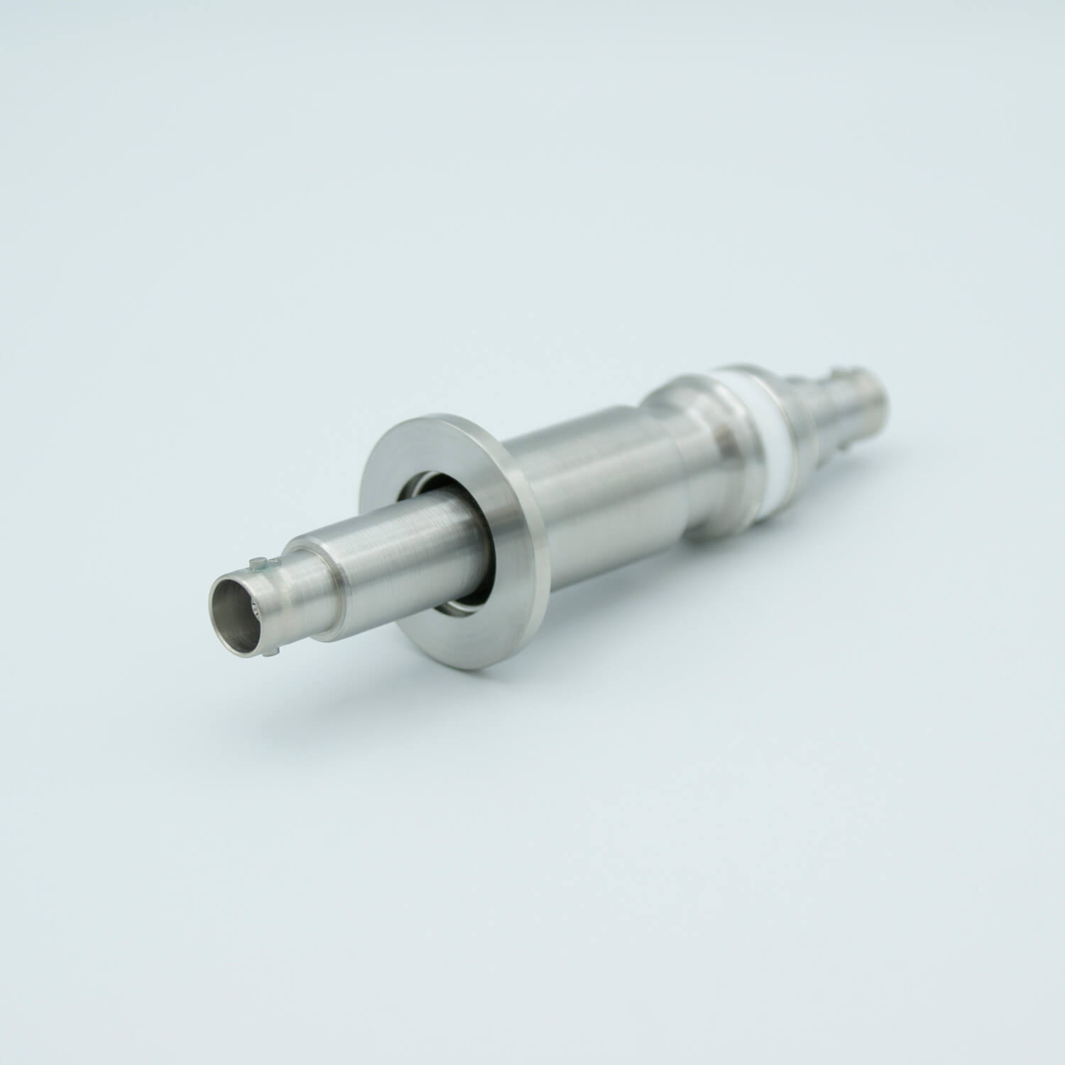MHV 同轴馈通件，1 针，浮动屏蔽，双端，1.18“ QF / KF 法兰