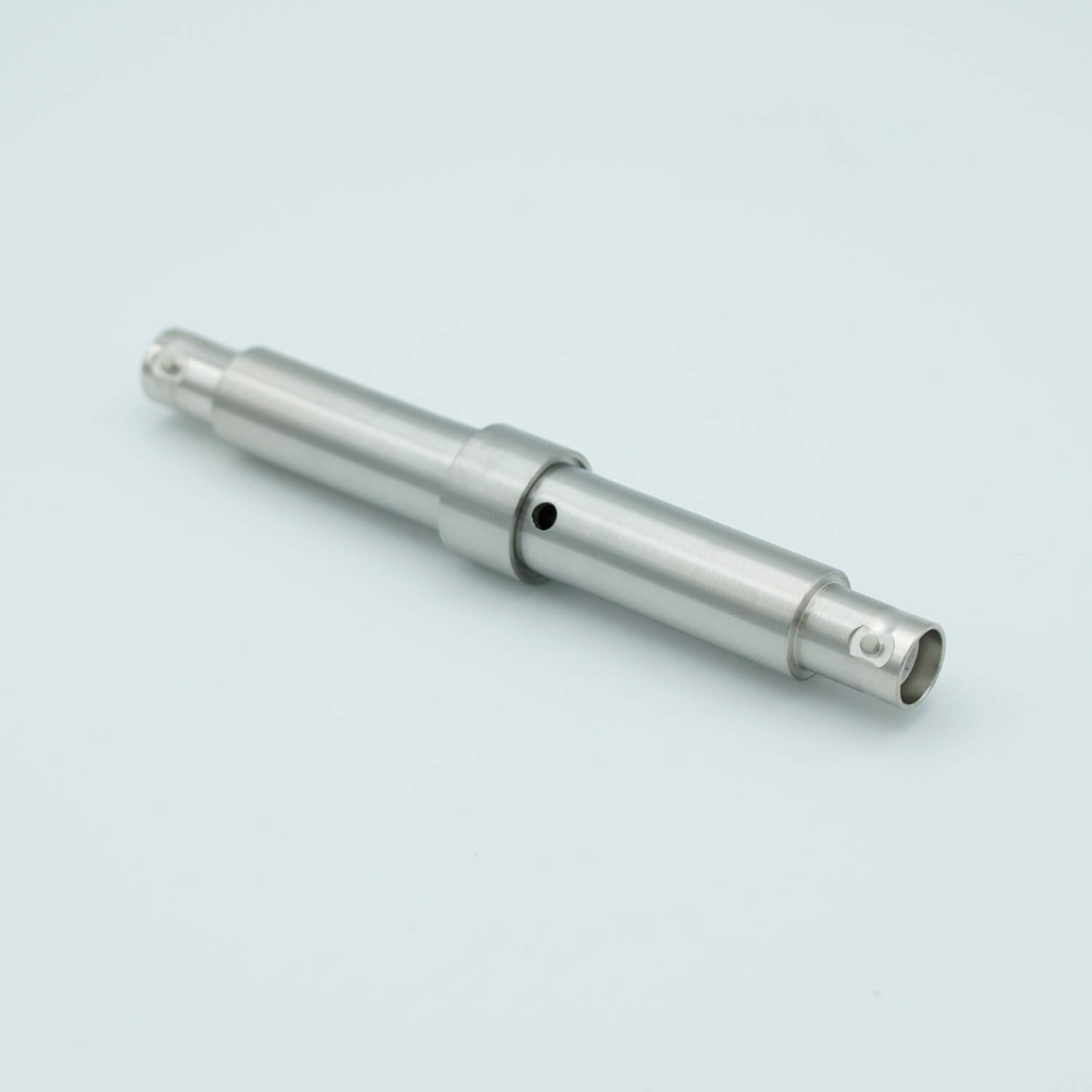 SHV-5 同轴馈通件，1 针，接地屏蔽，双端，0.625“ 直径 SS 焊接适配器