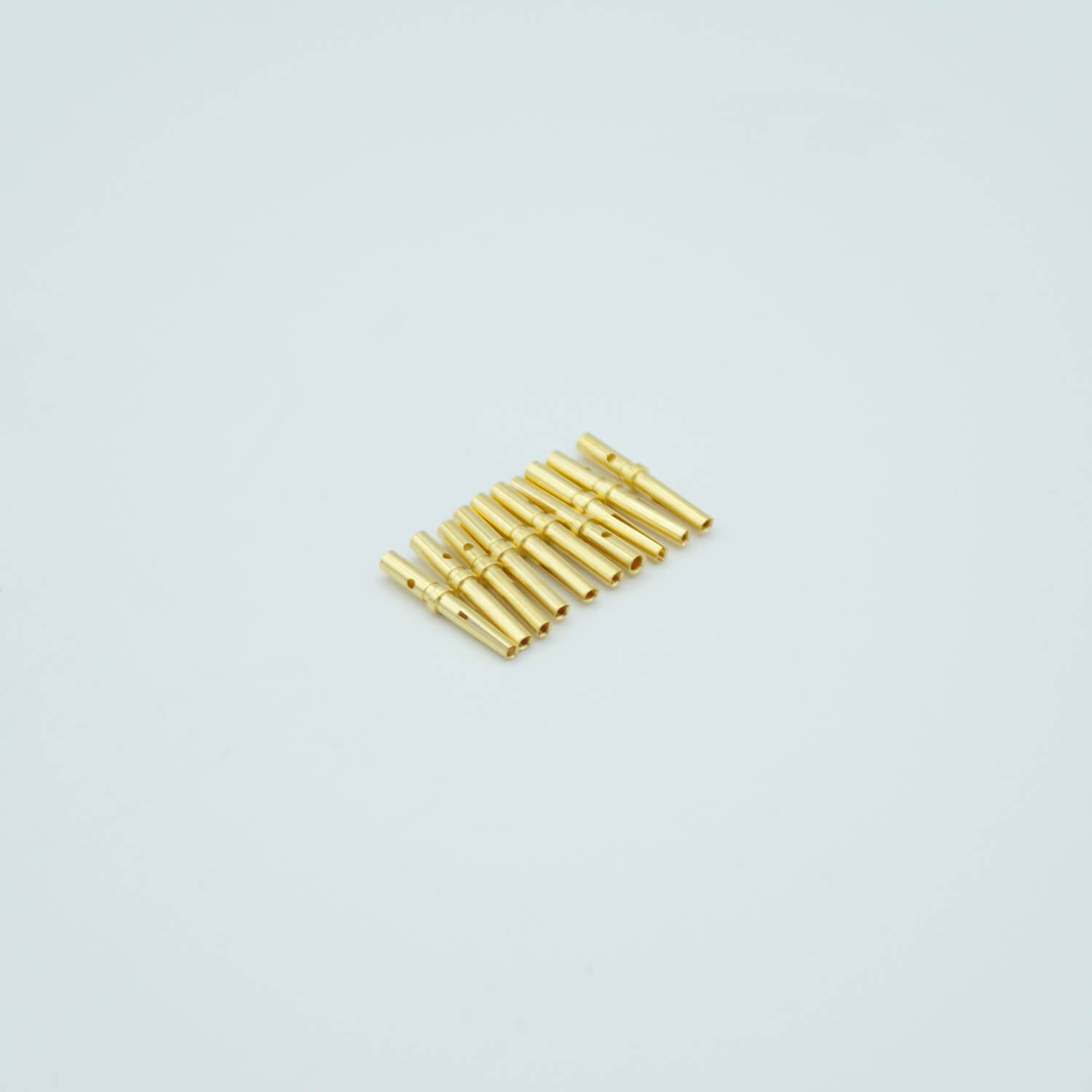触点，超小型 C/D 型，母头每包售 10 个