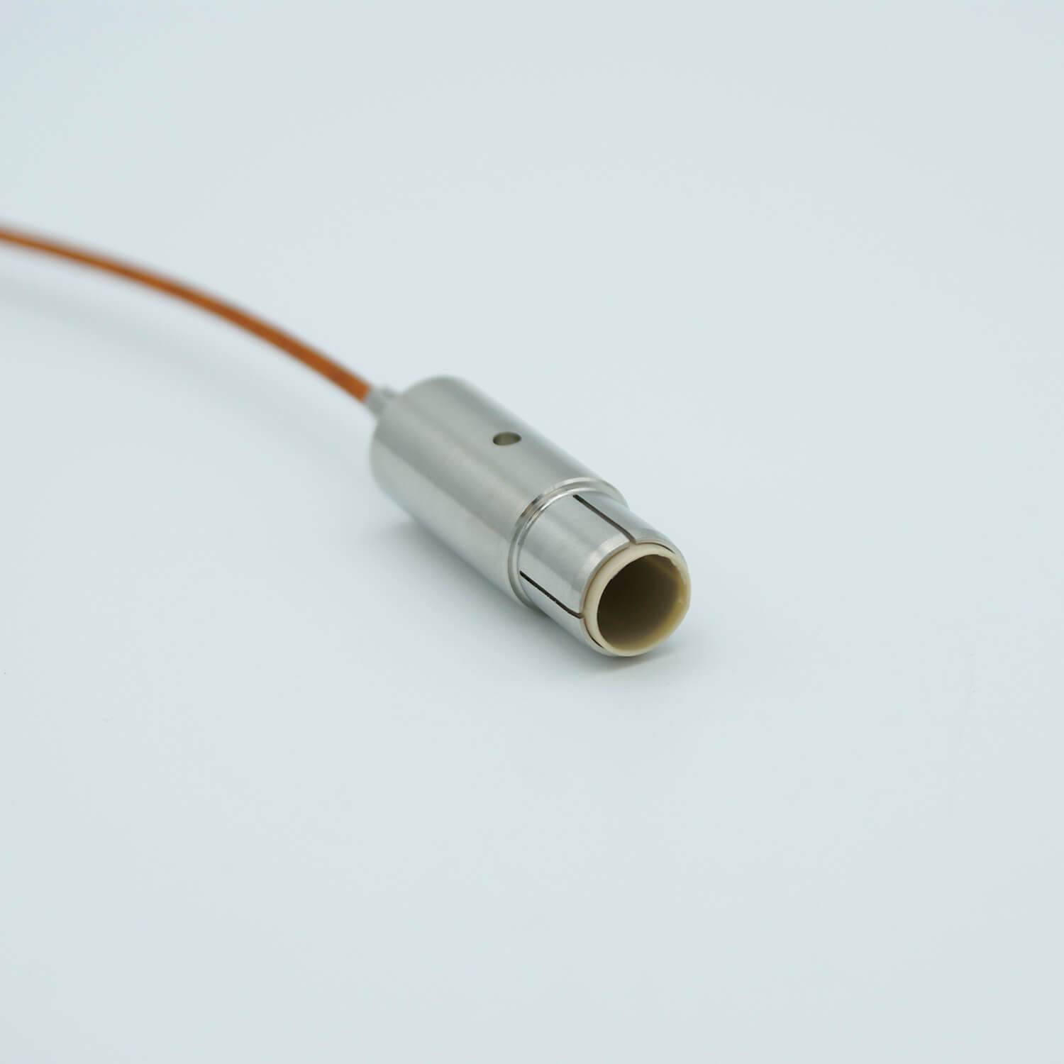 同轴电缆组件，真空，接地屏蔽 SHV-5 连接器，50 欧姆同轴电缆，带 Kapton 绝缘，19“ 长