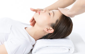 <p>
	<span style="font-family:微软雅黑;font-size:10pt;"><span style="font-family:Microsoft YaHei;font-size:24px;color:#4D2C0A;">中医筋膜小</span><span style="font-family:Microsoft YaHei;font-size:24px;color:#4D2C0A;">V脸</span></span> 
</p>