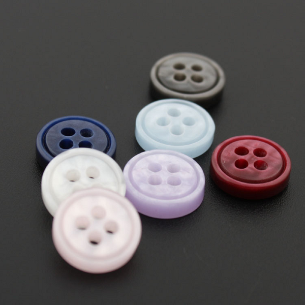 Button 021