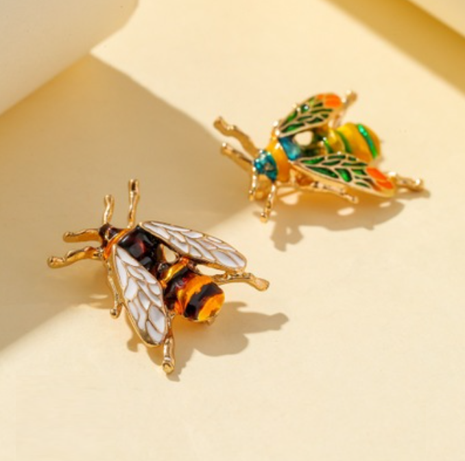 Lapel pin 015