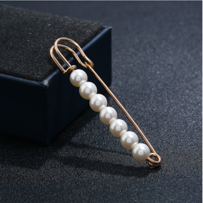 Lapel pin 034